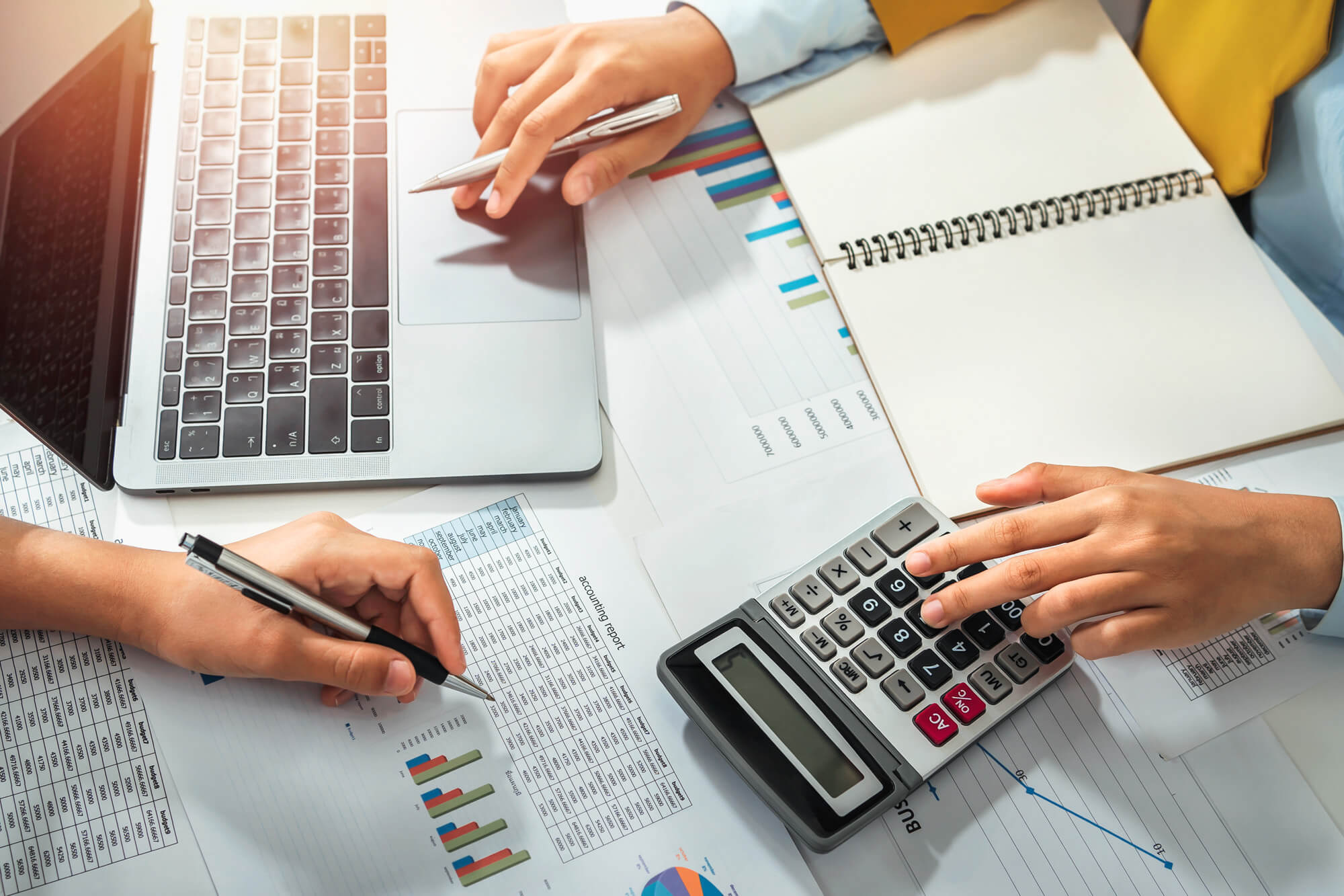 Taschenrechner und Datenblätter